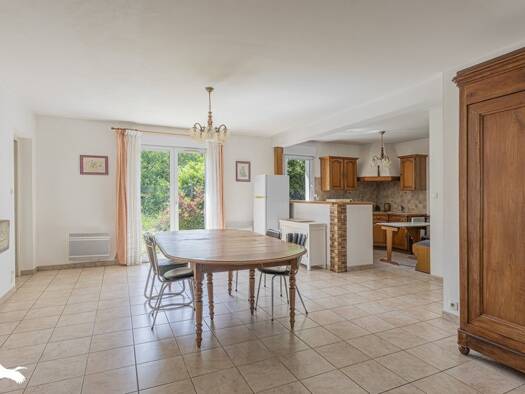 Maison à vendre 205 608 € 5 pièces 4 chambres 156 m² 223 m² de terrain Château-Renault 37110