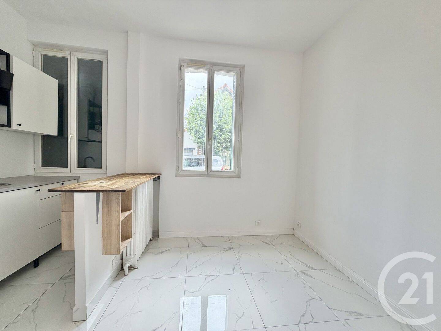 Appartement 1 pièce 15 m² · à Livry-Gargan · 15 m² · 650 €/mois