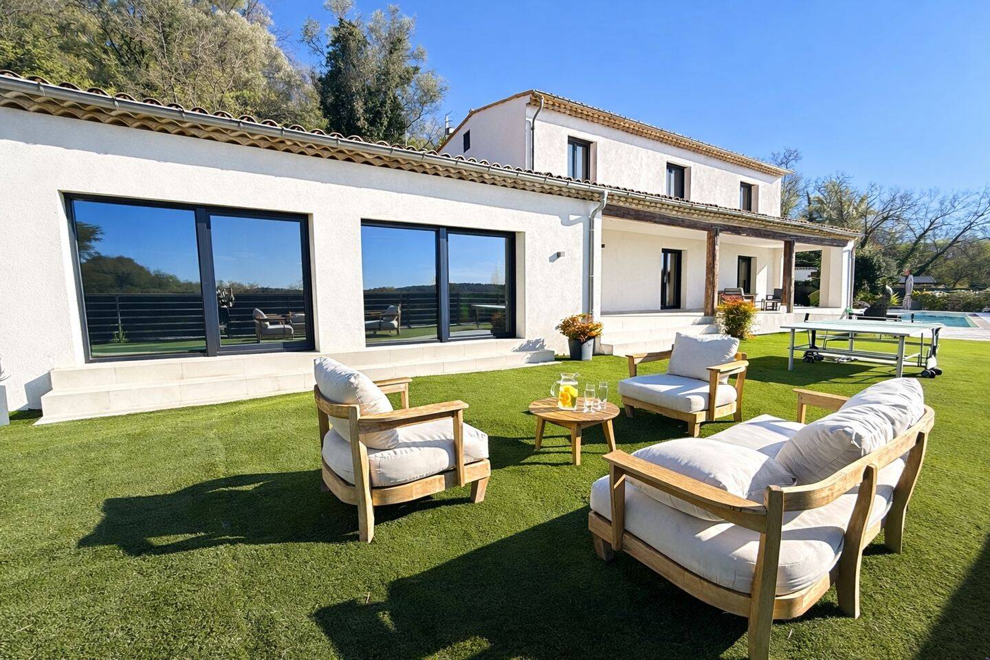 Maison 7 pièces 300 m² · à Tourrettes-sur-Loup · 300 m² · 1 740 000 €