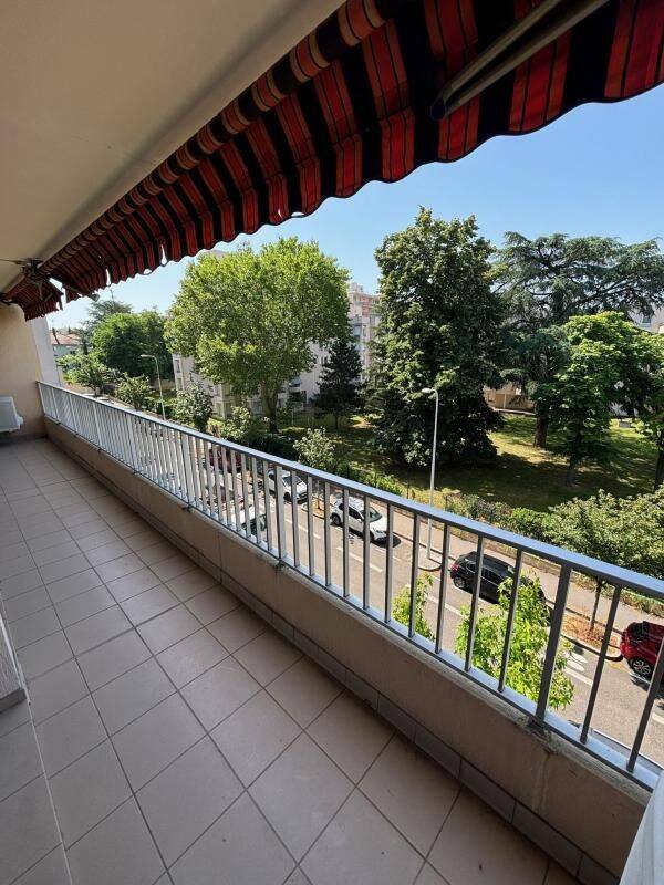 Appartement 4 pièces 97 m² · à Lyon 3ème Arrondissement · 97 m² · 1 740 €