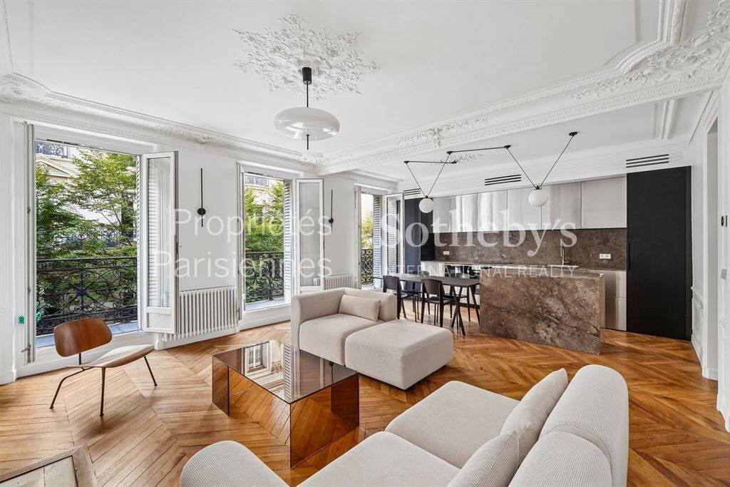Appartement 3 pièces 73 m² · à Paris 3ème Arrondissement · 73 m² · 4 400 €/mois