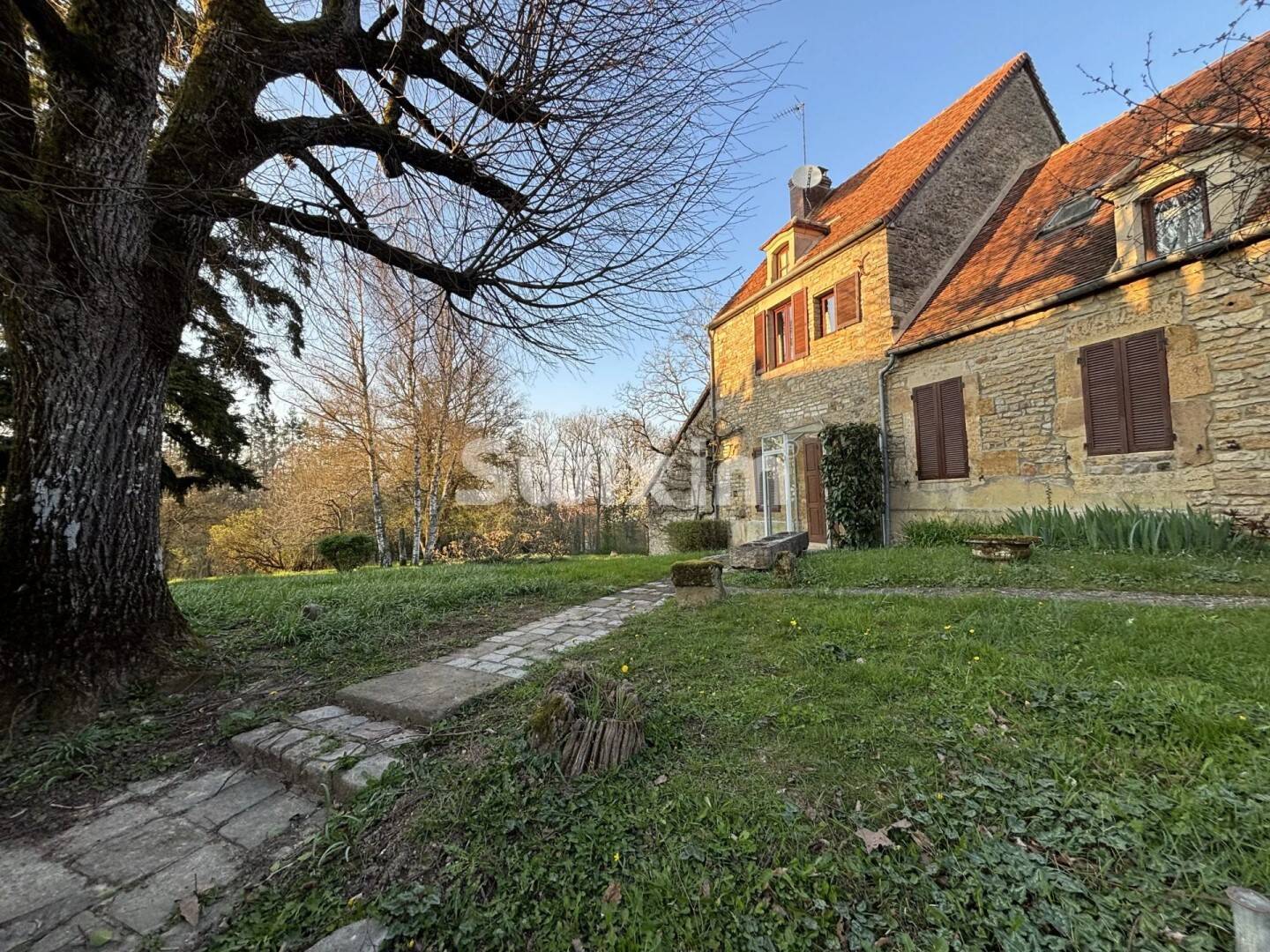Maison 7 pièces 170 m² · à Bazoches · 169,8 m² · 325 000 €