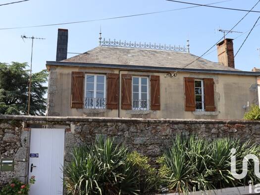 Maison à vendre 134 500 € 5 pièces 3 chambres 116 m² 783 m² de terrain Largeasse 79240