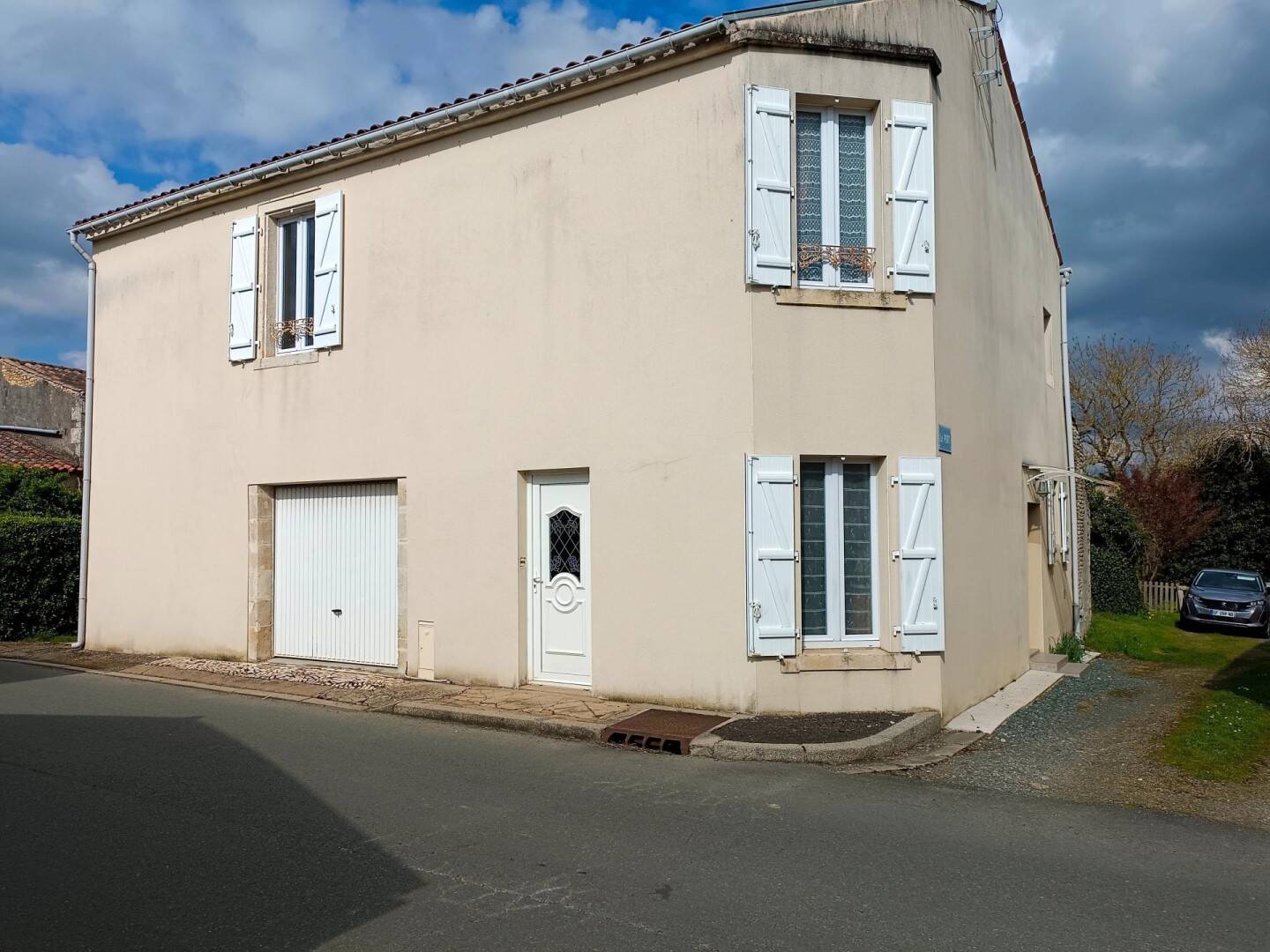 Maison 4 pièces 112 m² · à La Taillée · 112 m² · 122 000 €