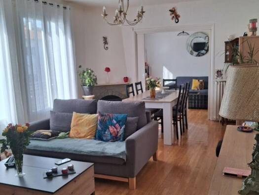 Maison à vendre 186 000 € 6 pièces 5 chambres 207 m² 700 m² de terrain Rive Gauche Saint-Girons 09200