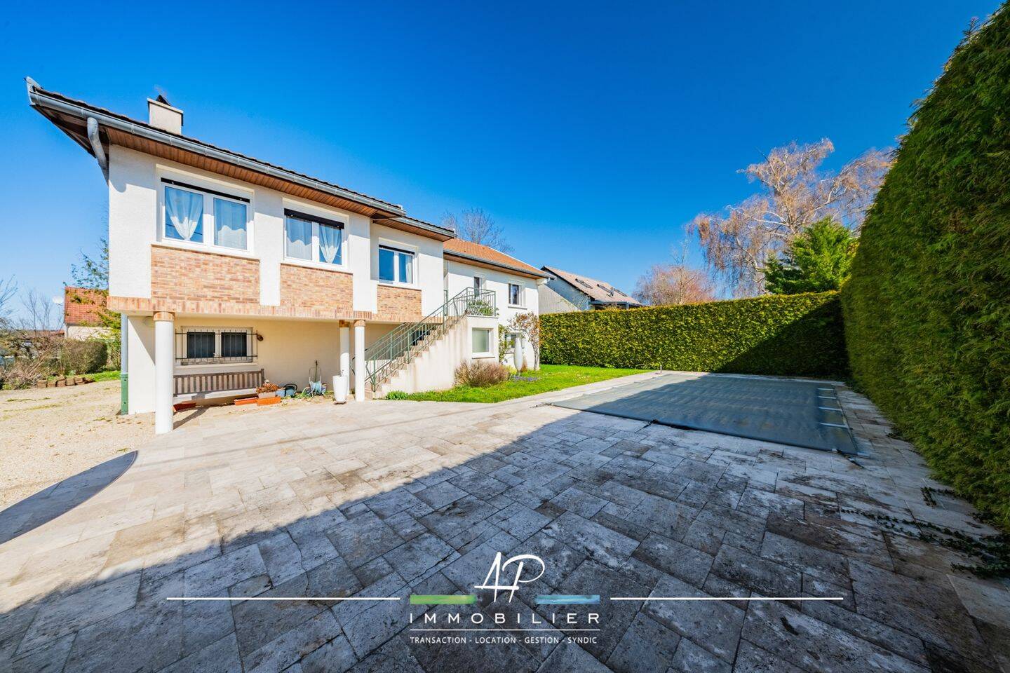 Maison 7 pièces 147 m² · à Clénay · 146,8 m² · 385 000 €