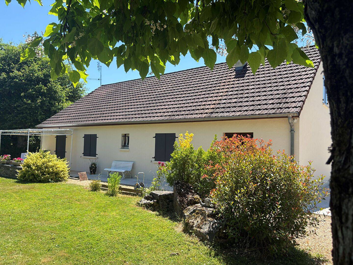 Maison 7 pièces 156 m² · à Messey-sur-Grosne · 156 m² · 242 200 €