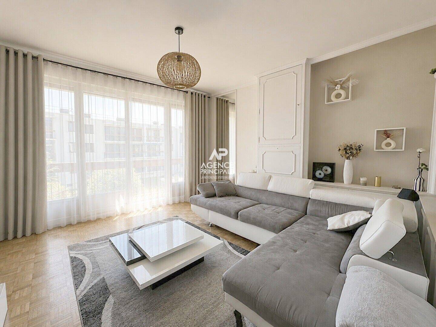 Appartement 3 pièces 68 m² · à Chaville · 67,7 m² · 345 000 €