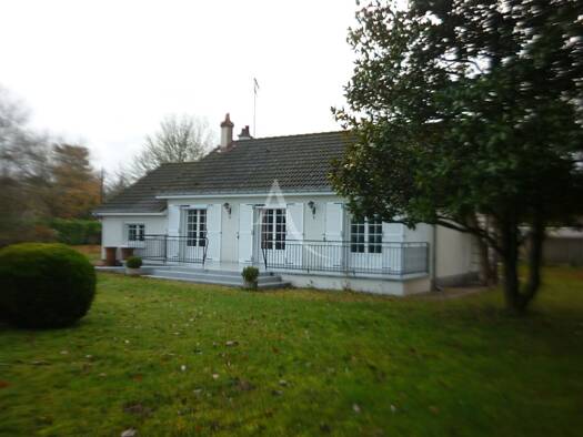 Maison à vendre 198 000 € 5 pièces 3 chambres 108 m² 2 823 m² de terrain Vouzon 41600