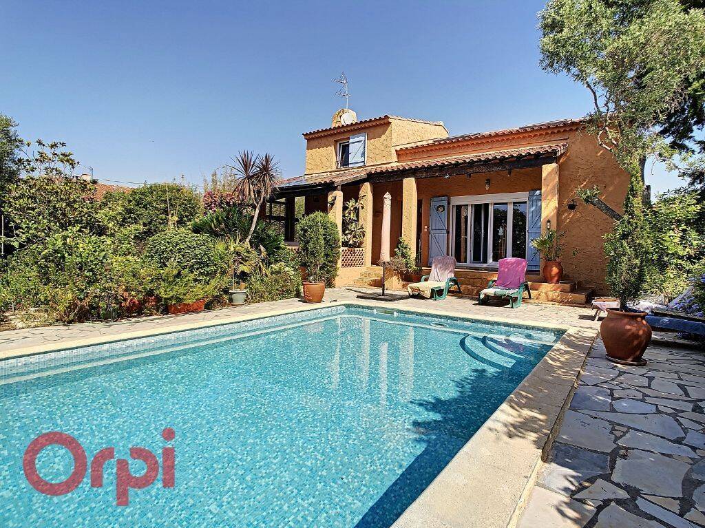 Maison 5 pièces 130 m² · à La Seyne-sur-Mer · 130 m² · 650 000 €