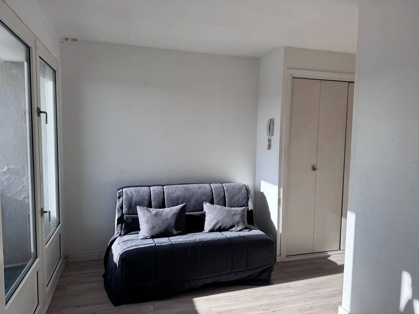 Appartement 1 pièce 18 m² · à Calais · 18 m² · 470 €