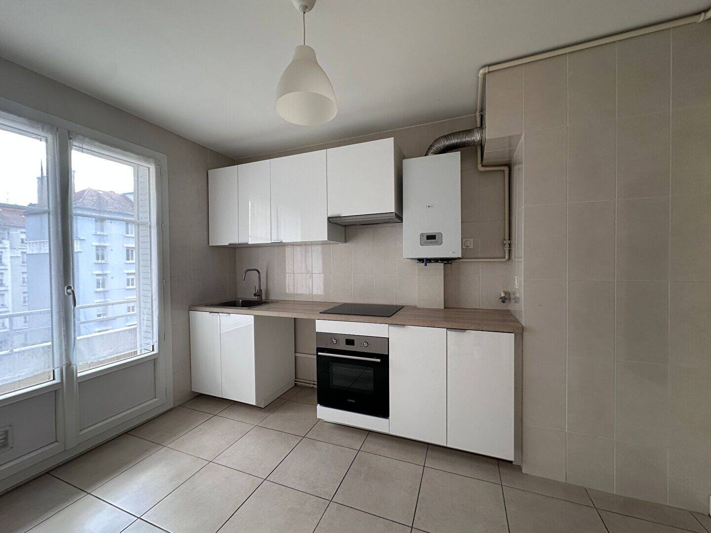 Appartement 4 pièces 83 m² · à Grenoble · 83 m² · 239 000 €