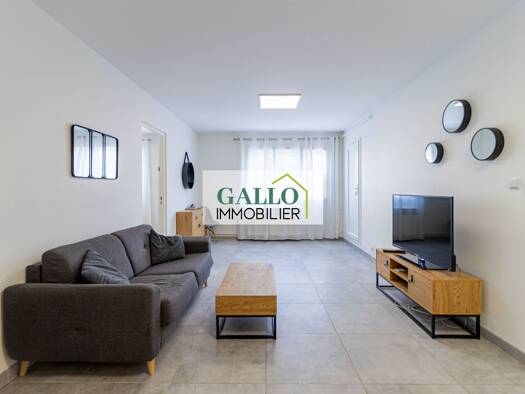 Appartement à vendre 174 000 € 4 pièces 3 chambres 73 m² RDC Bel Air-La Cordière-Ménival Saint-Priest 69800