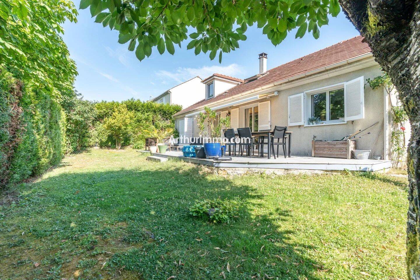 Maison 6 pièces 141 m² · à Ormesson-sur-Marne · 141 m² · 550 000 €