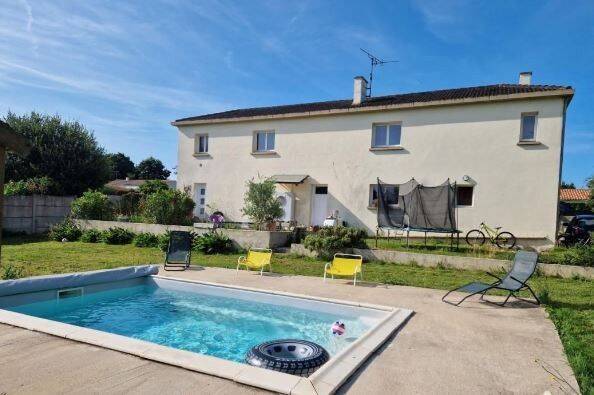 Maison 6 pièces 150 m² · à Saint-Maixent-sur-Vie · 150 m² · 296 000 €
