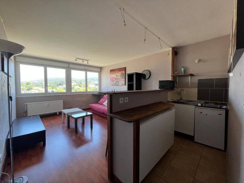 Appartement 1 pièce 26 m² · à Dardilly · 25,5 m² · 555 €