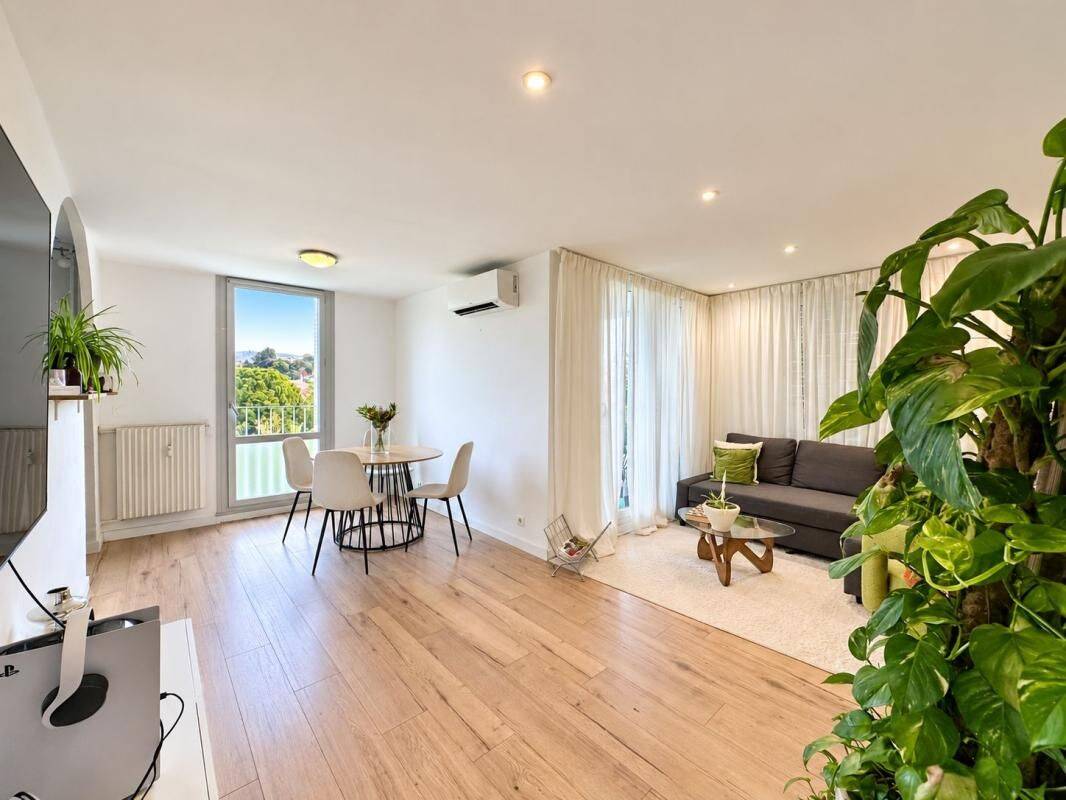 Appartement 3 pièces 73 m² · à Marseille 14ème Arrondissement · 73 m² · 115 000 €