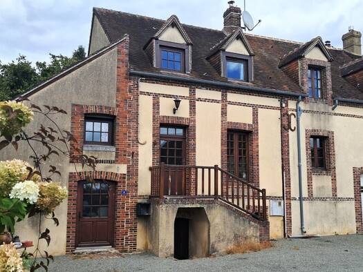 Maison à vendre 137 000 € 5 pièces 3 chambres 125 m² 150 m² de terrain Mortagne-au-Perche 61400