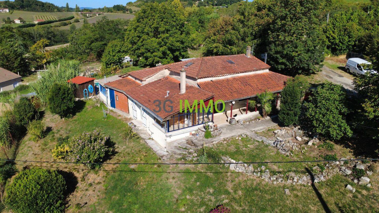 Maison 5 pièces 117 m² · à Villeneuve sur Lot · 117 m² · 129 000 €