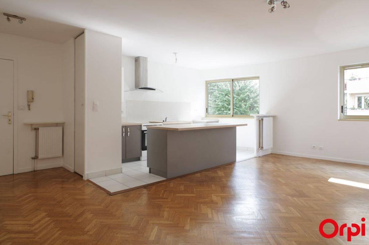 Appartement 2 pièces 53 m² · à Lyon 8ème Arrondissement · 53,3 m² · 856 €/mois