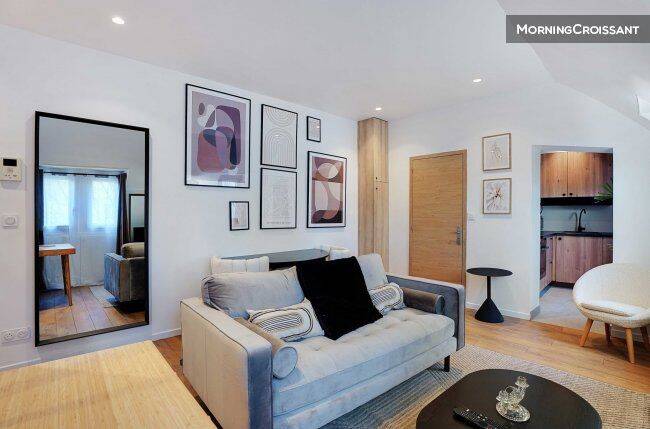 Appartement 2 pièces 40 m² · à Paris 7ème Arrondissement · 40 m² · 3 665 €/mois