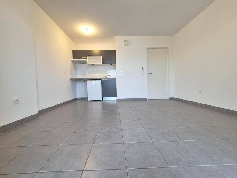 Appartement 1 pièce 24 m² · à Royan · 24 m² · 392 €