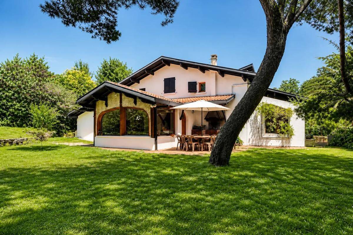 Maison 8 pièces 258 m² · à Bayonne · 258 m² · 849 000 €