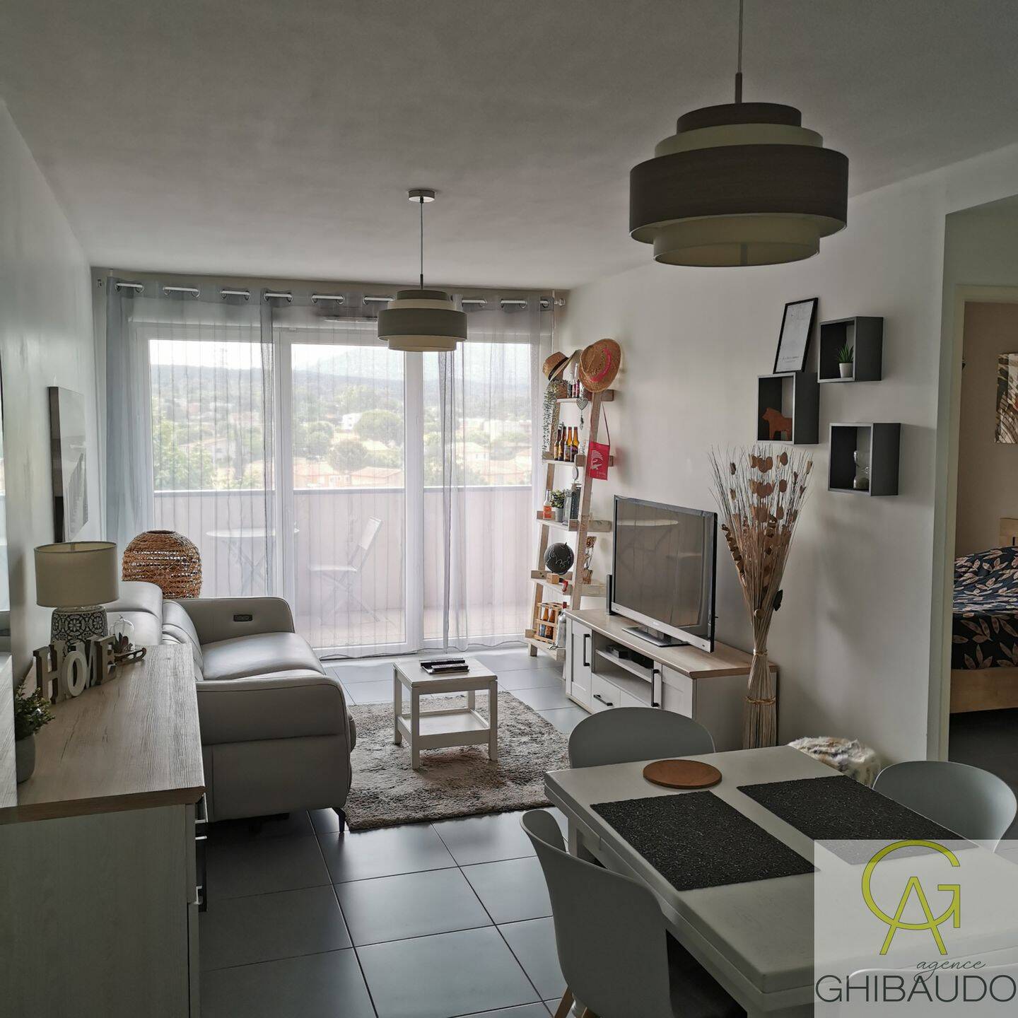 Appartement 2 pièces 43 m² · à Gardanne · 42,5 m² · 1 000 €