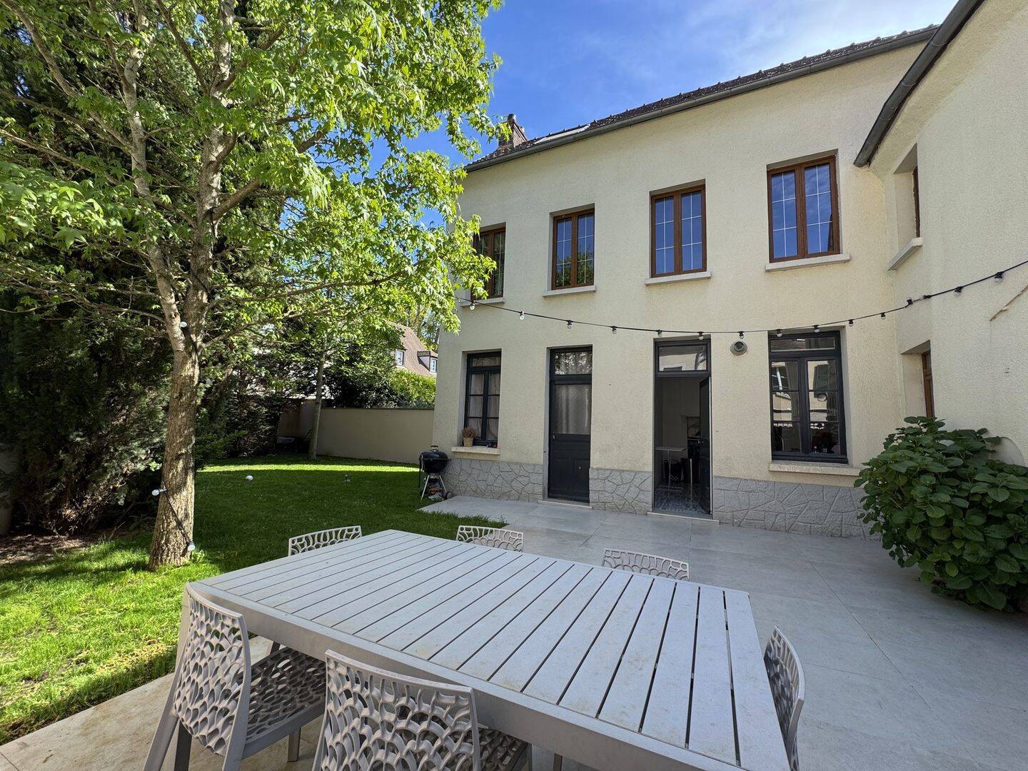 Maison 7 pièces 147 m² · à Plailly · 147,4 m² · 429 000 €
