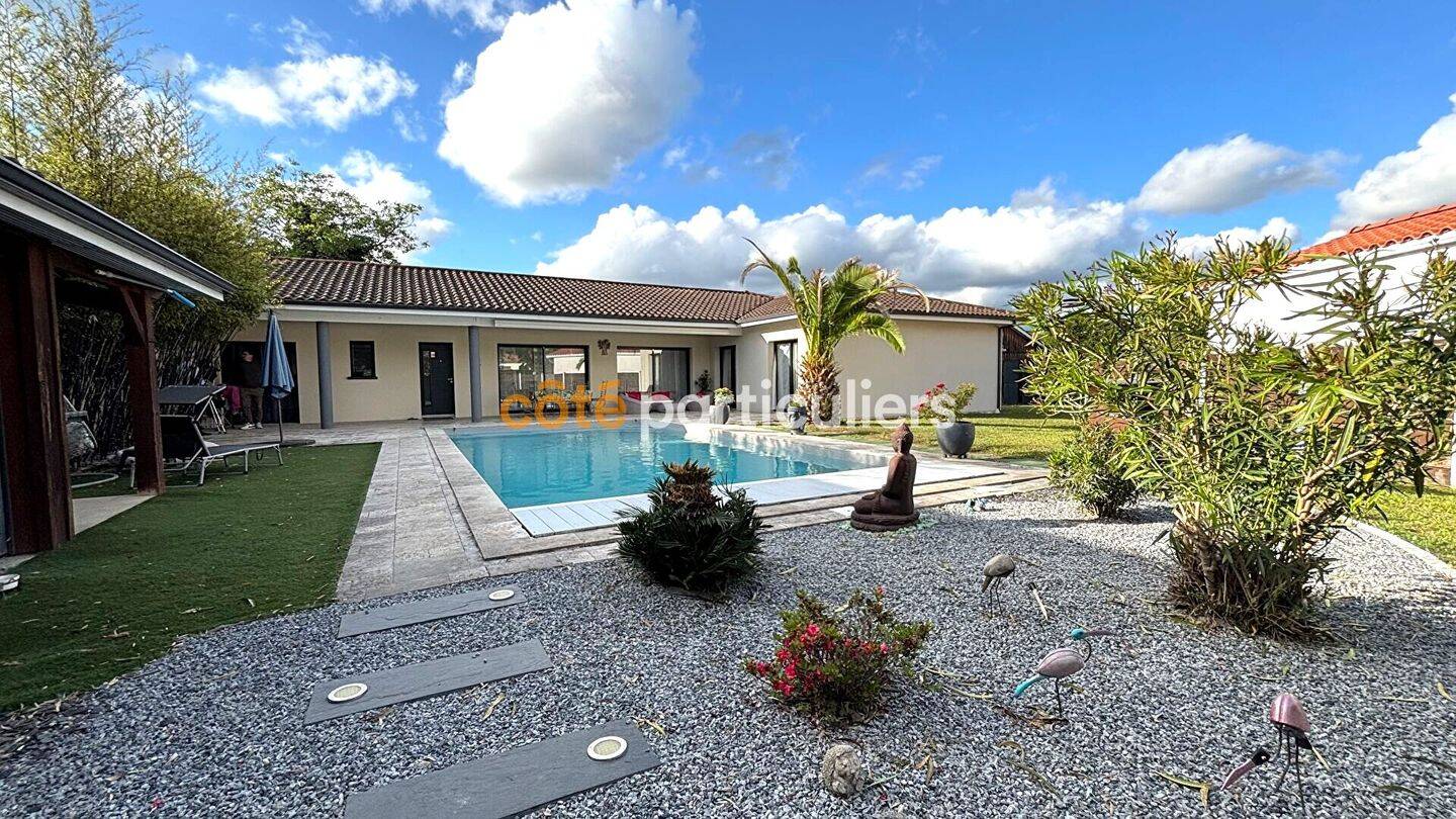 Maison 6 pièces 168 m² · à Cadaujac · 168 m² · 535 000 €