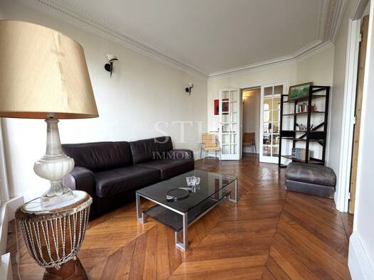 Appartement à vendre 582 000 € 2 pièces 1 chambre 58 m² Étage 4/6 Cambronne-Garibaldi Paris 15ème arrondissement 75015