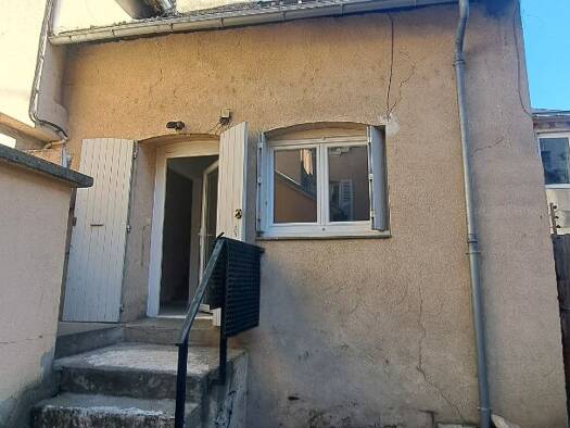 Maison à vendre 120 000 € 3 pièces 2 chambres 69 m² 67 m² de terrain La Mure Nord La Mure 38350