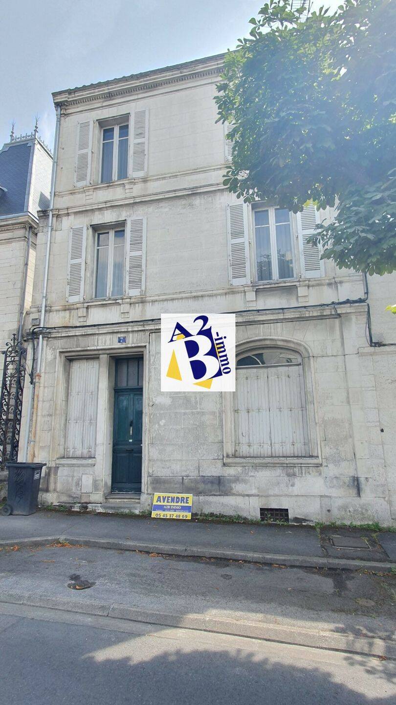 Maison 6 pièces 112 m² · à Angoulême · 112 m² · 174 000 €