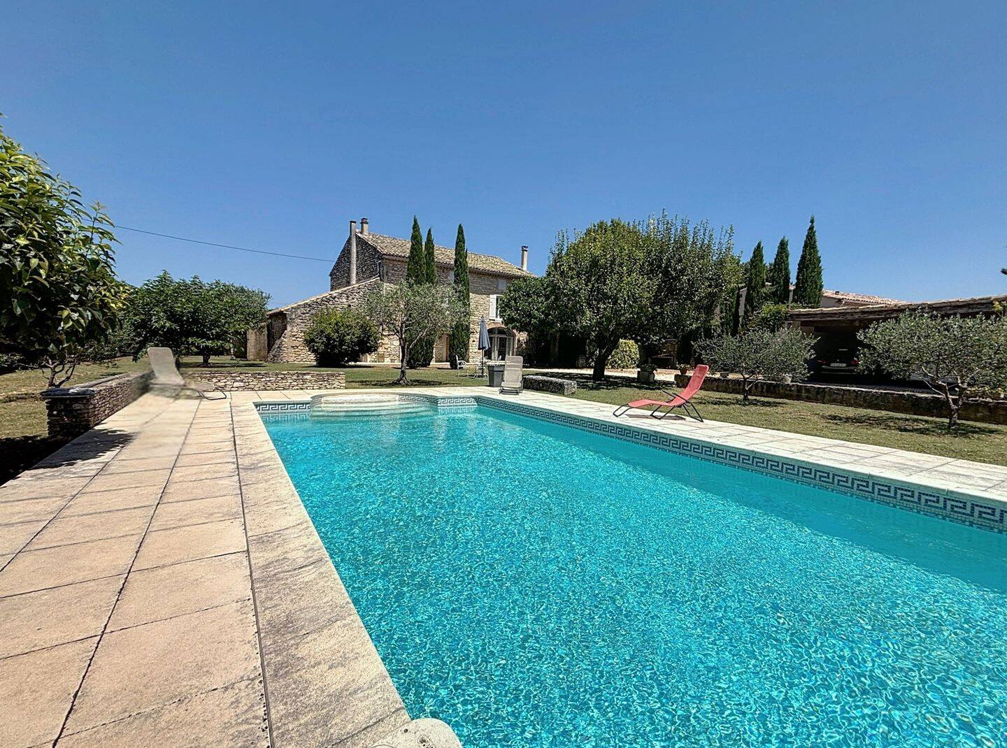 Maison 5 pièces 195 m² · à Grignan · 195 m² · 724 000 €