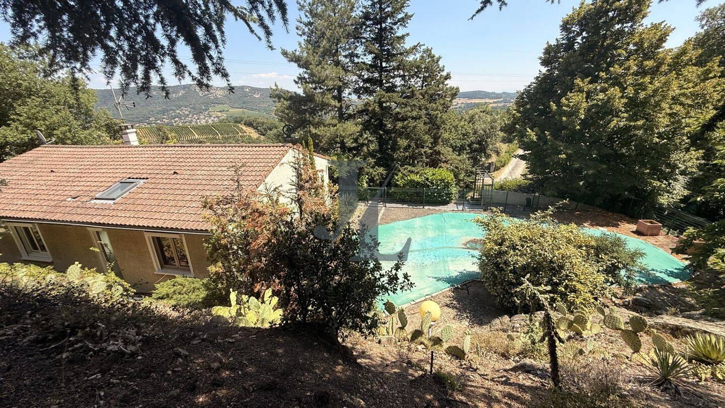 Maison 5 pièces 100 m² · à Saint-Péray · 99,8 m² · 335 000 €