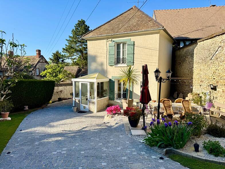 Maison à vendre 229 900 € 3 pièces 2 chambres 103 m² 410 m² de terrain Gisors 27140