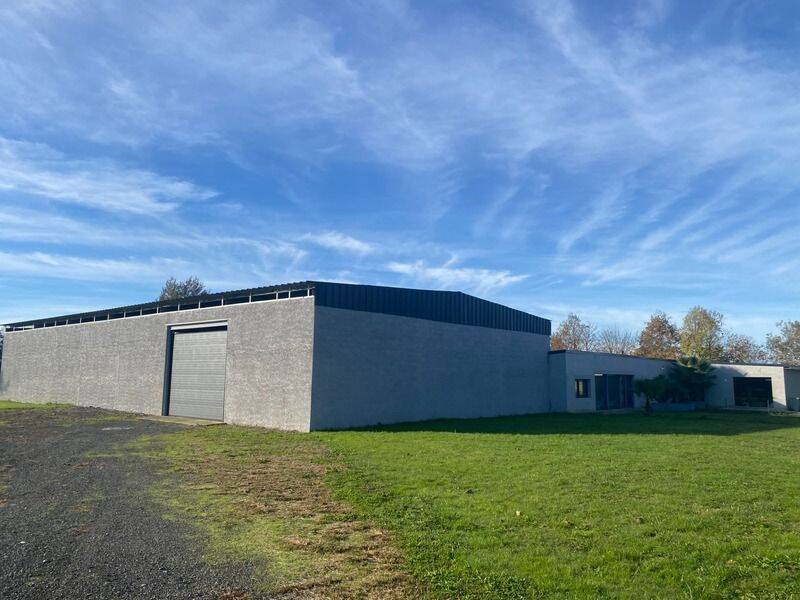 Maison 6 pièces 720 m² · à Rabastens-de-Bigorre · 720 m² · 495 000 €