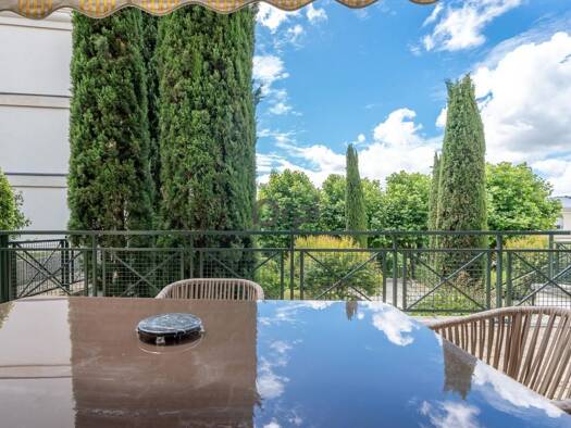 Appartement à vendre 700 000 € 4 pièces 3 chambres 94,9 m² RDC/4 Wallon Le Plessis-Robinson 92350