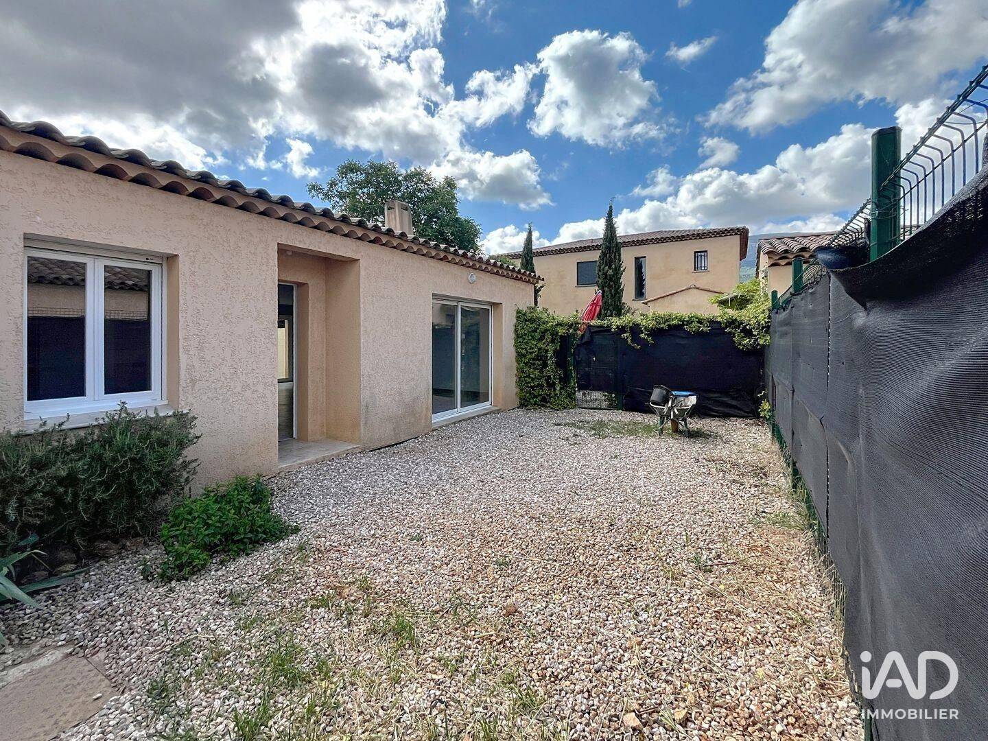 Maison 4 pièces 86 m² · à Nans-les-Pins · 86 m² · 965 €/mois