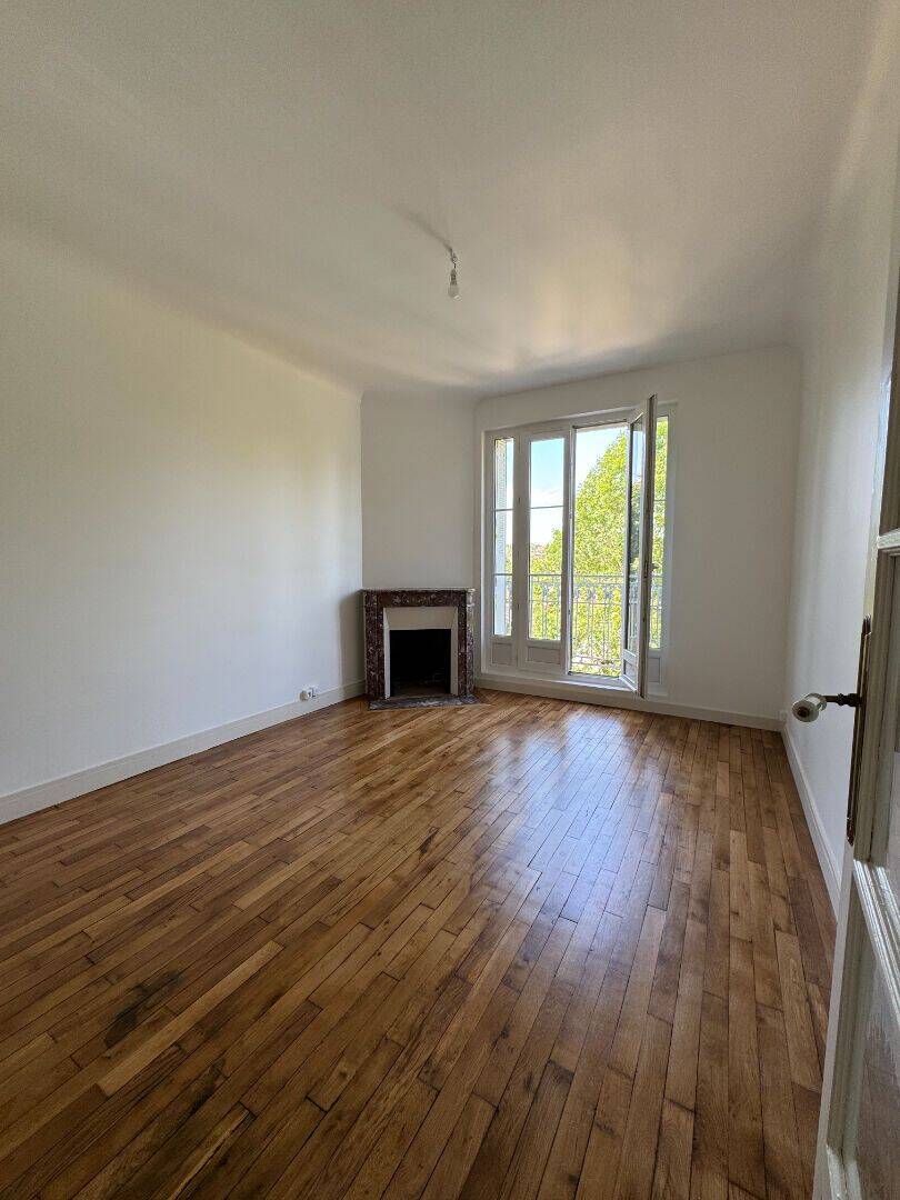 Appartement 2 pièces 46 m² · à Brunoy · 46 m² · 900 €