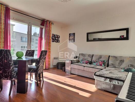 Appartement à vendre 210 000 € 3 pièces 2 chambres 51 m² Étage 1/3 Centre Ville-Basilique Argenteuil 95100