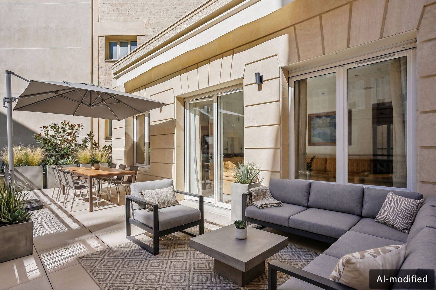 Appartement 4 pièces 90 m² · à Paris 8ème Arrondissement · 90,1 m² · 1 560 000 €