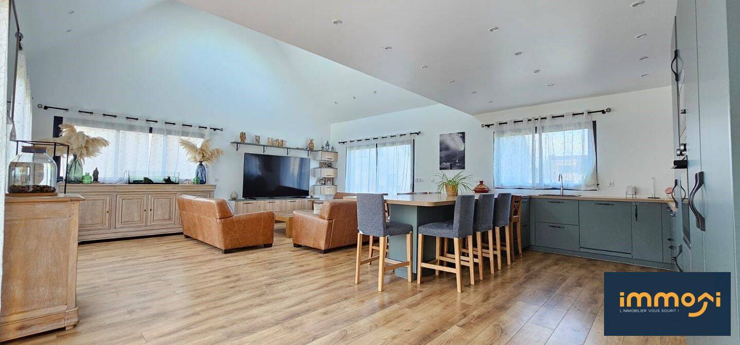 Maison 5 pièces 149 m² · à Le Vaudreuil · 149 m² · 399 000 €