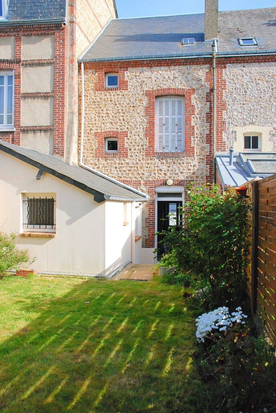 Maison 5 pièces 100 m² · à Fécamp · 100 m² · 216 000 €