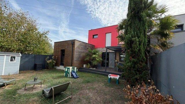Maison 5 pièces 126 m² · à Saint-Sébastien-sur-Loire · 126 m² · 437 000 €