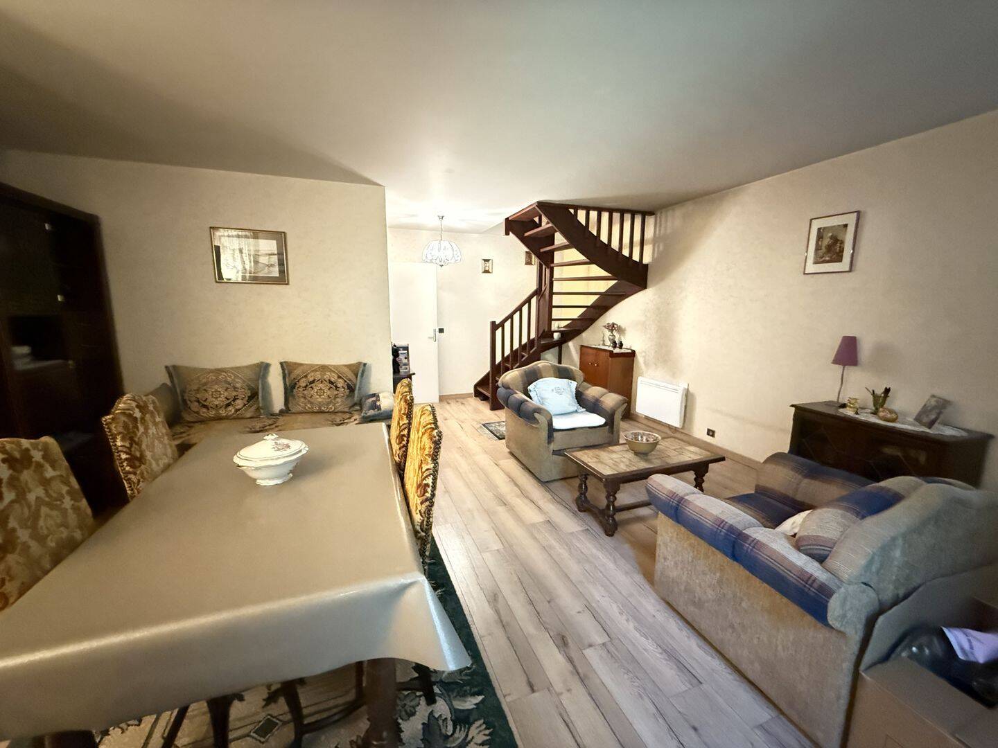 Maison 6 pièces 101 m² · à Villepinte · 101 m² · 242 000 €