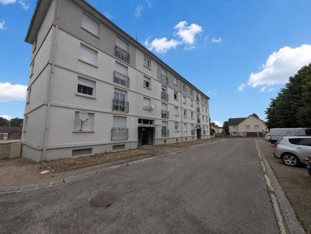 Appartement 2 pièces 44 m² · à Crancey · 44 m² · 388 €