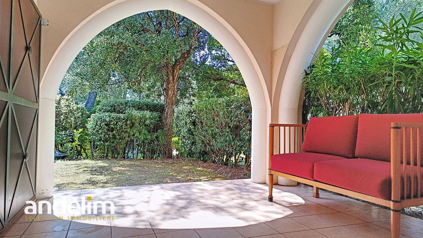Appartement 2 pièces 39 m² · à Saint-Raphaël · 39 m² · 300 000 €