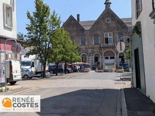 Appartement 4 pièces 75 m² · à Callac · 75 m² · 18 925 €