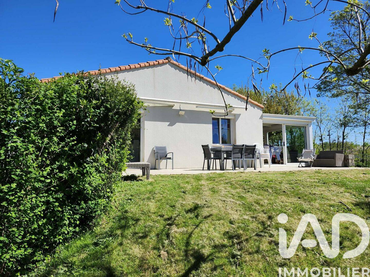 Maison 8 pièces 149 m² · à Les Herbiers · 149 m² · 279 500 €